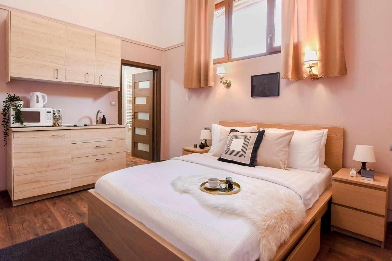 Historic Charm, Modern Comfort - Accommodation In The Heart Of The Old Town Bukarest Exterior foto