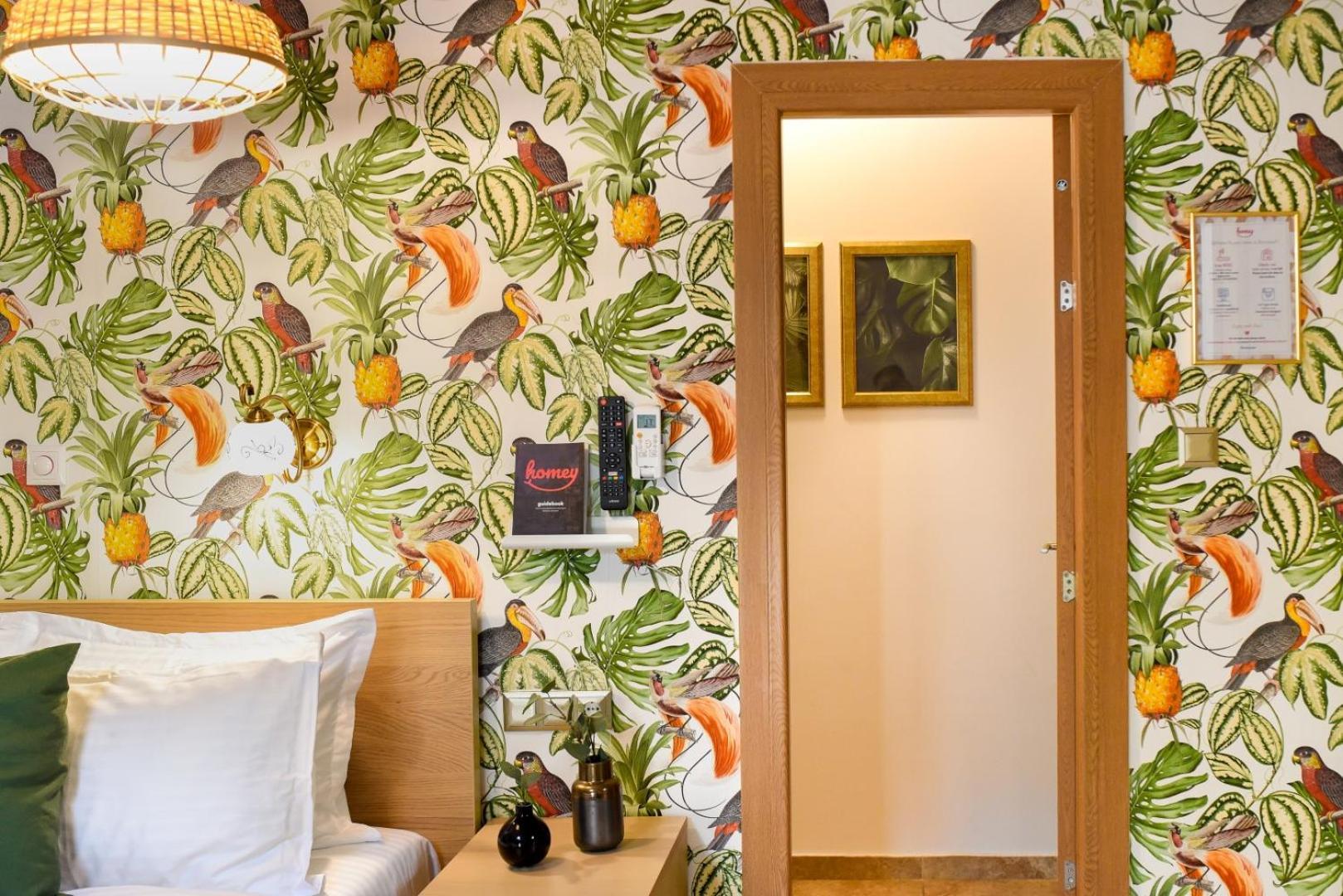 Historic Charm, Modern Comfort - Accommodation In The Heart Of The Old Town Bukarest Zimmer foto